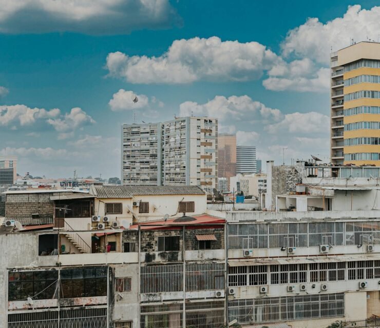 Immobilier en Afrique : Guide Débutant